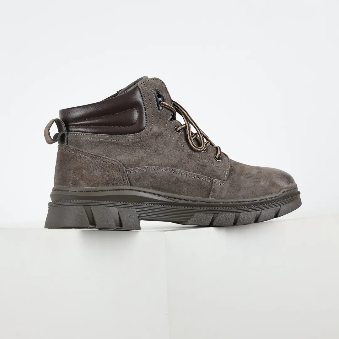 Text price 💰620 Core recommendation Good price Timberland Timberland/Timberland Customized low-top work shoes TB10088 The fabric is made of frosted cowhide to give you a perfect wearing experience. The quality is exquisite and durable. A must-have for sportsmen. Specializes in not being handsome. High-quality and first-class foot feel. Size: 38 39 40 41 42 43 44 One size larger